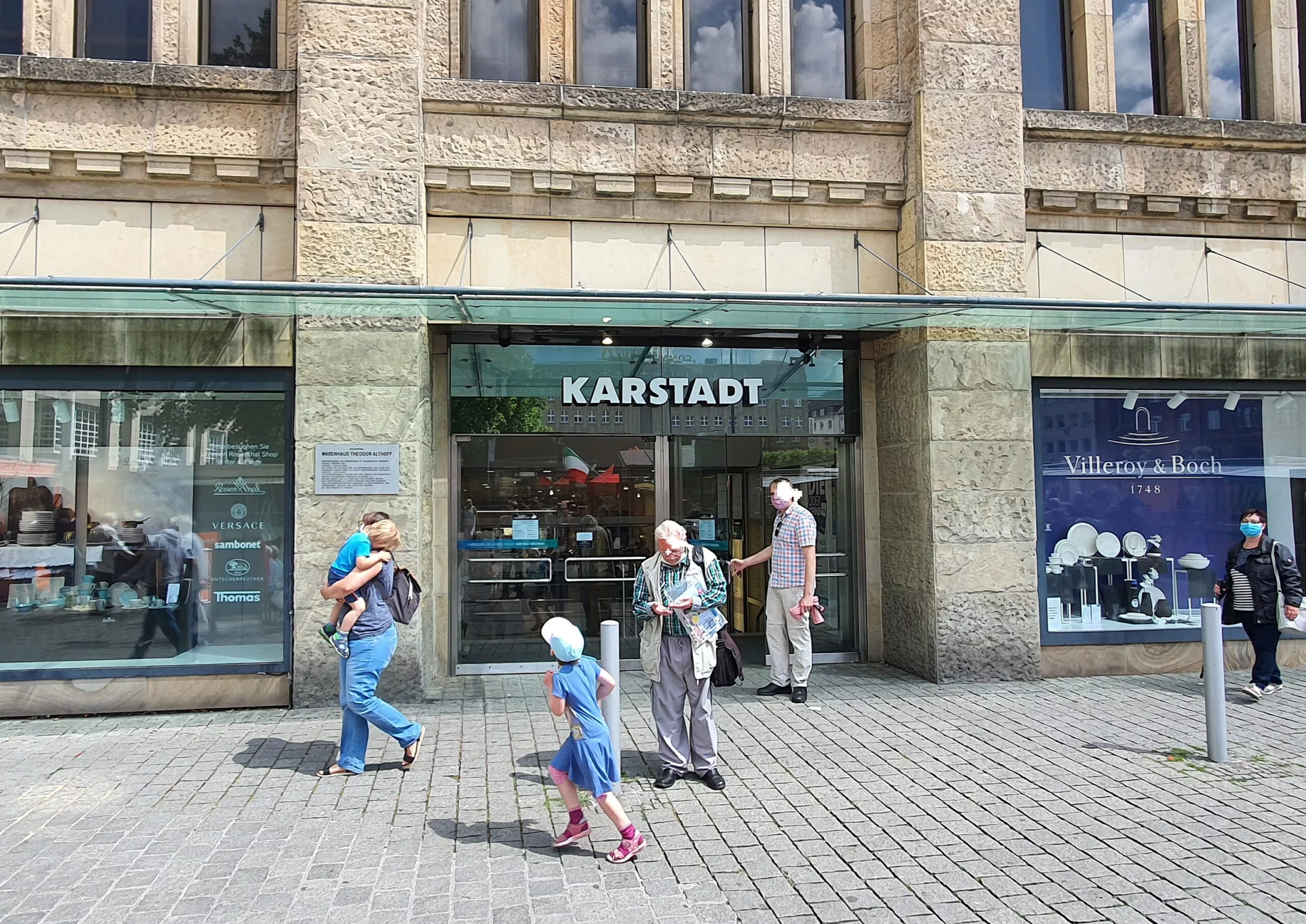 Karstadt stellt erneut Insolvenzantrag 1 Karstadt