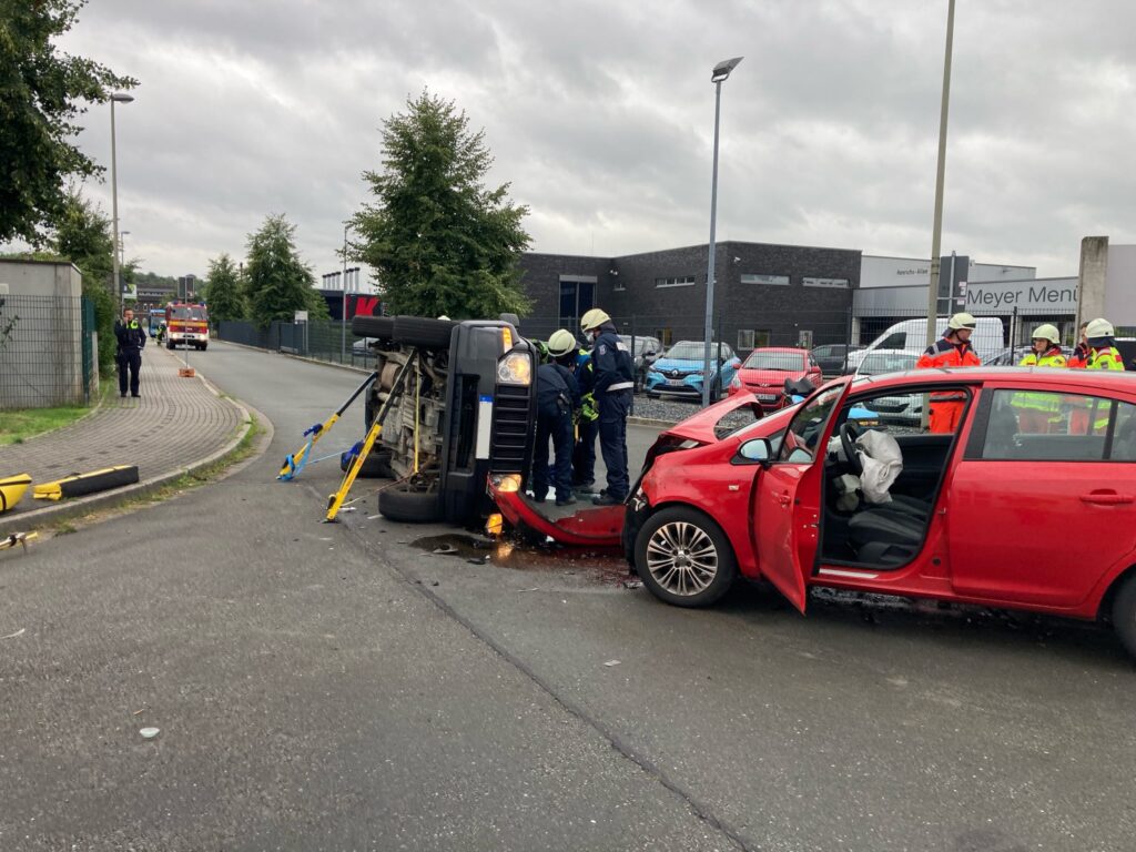 Hattingen: Verkehrsunfall