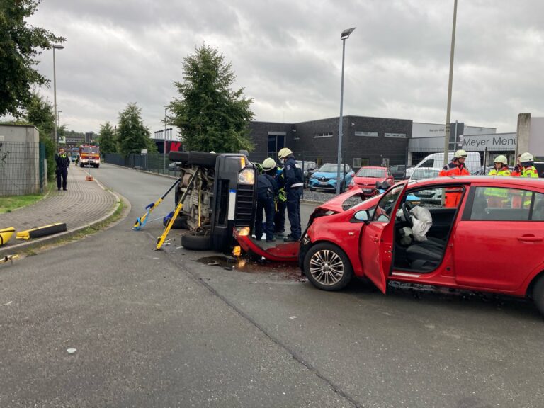 Hattingen: Verkehrsunfall