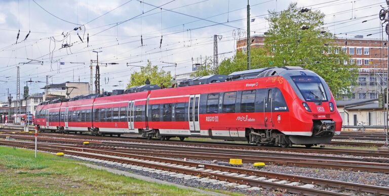 Regionalbahn 43 teilweise entgleist