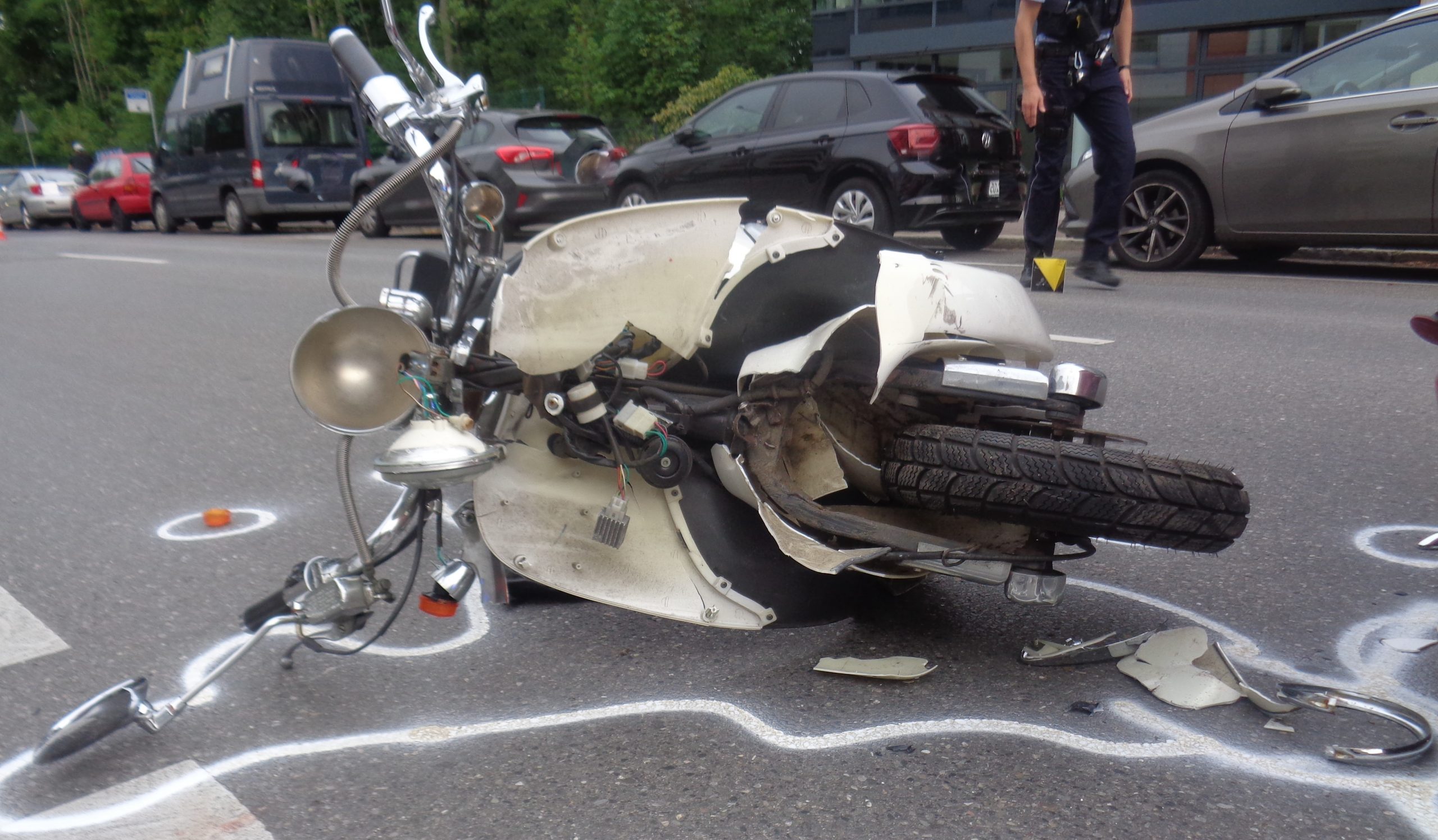 Aachen: Rollerfahrerin wird schwer verletzt 1 Aachen: Rollerfahrerin wird schwer verletzt