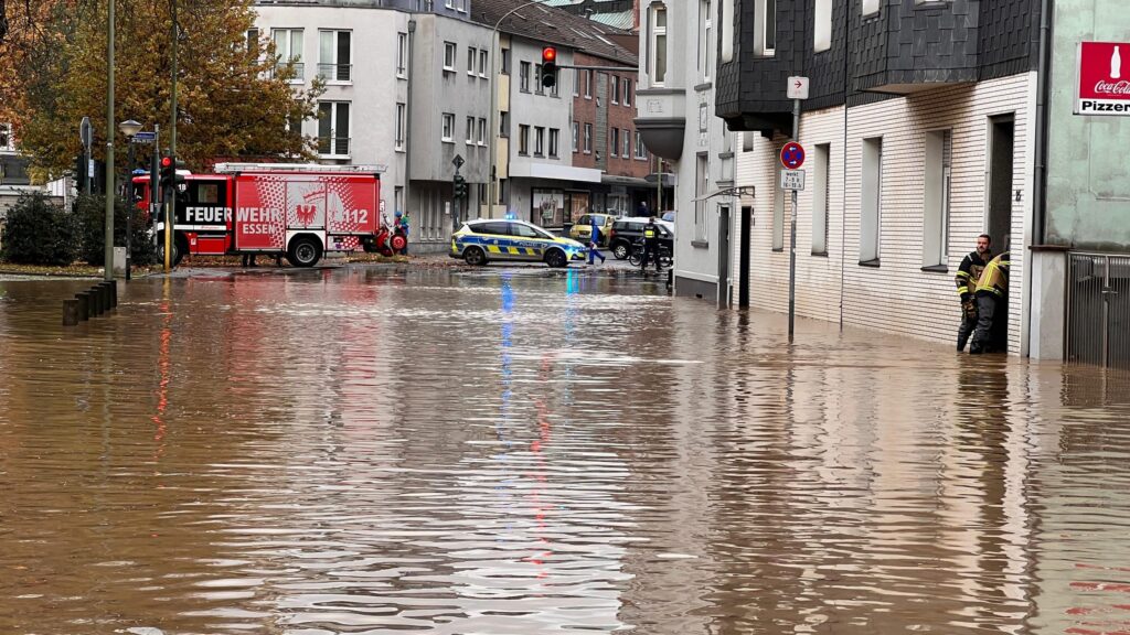Esssen: Rohrbruch einer Hauptwasserleitung 1 Top News