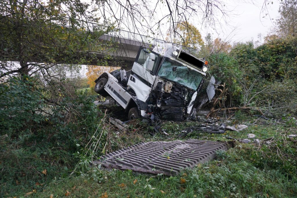 LKW-Unfall auf der A44