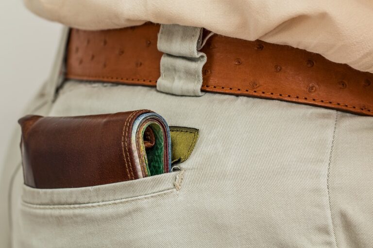Hüten Sie sich vor dem Grinch: Schützen Sie sich in der Weihnachtszeit vor Taschendieben
