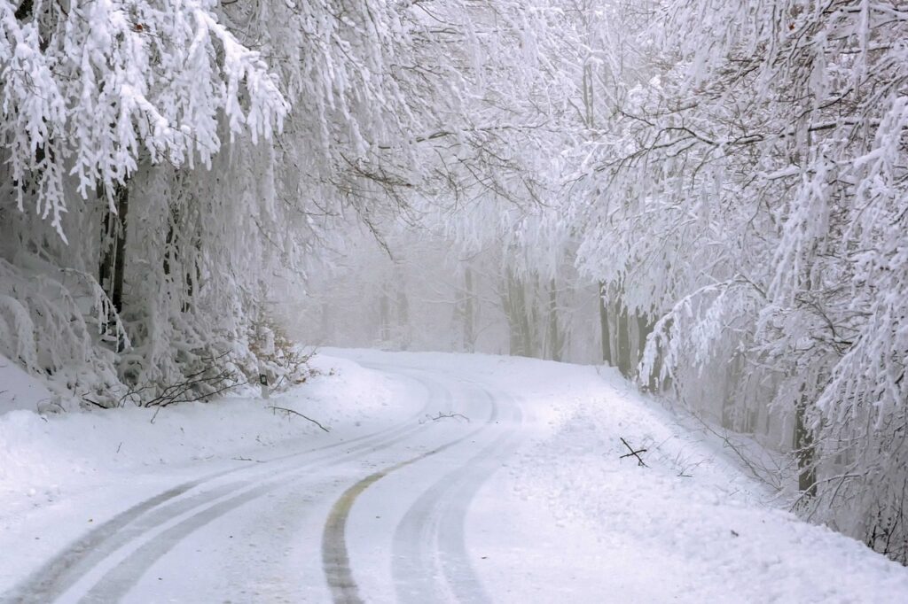 Tückisches Winterwunderland: Bleiben Sie sicher!