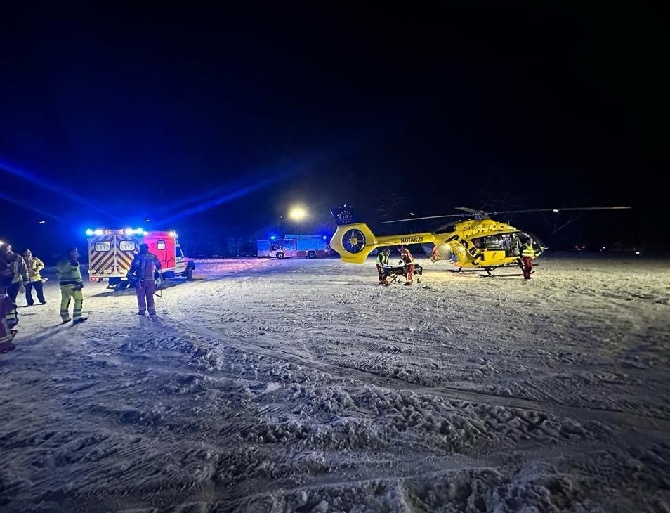Velbert: Rodelunfall am Schloss Hardenberg
