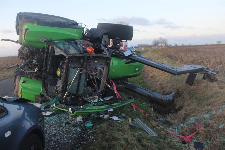 Traktor umgekippt
