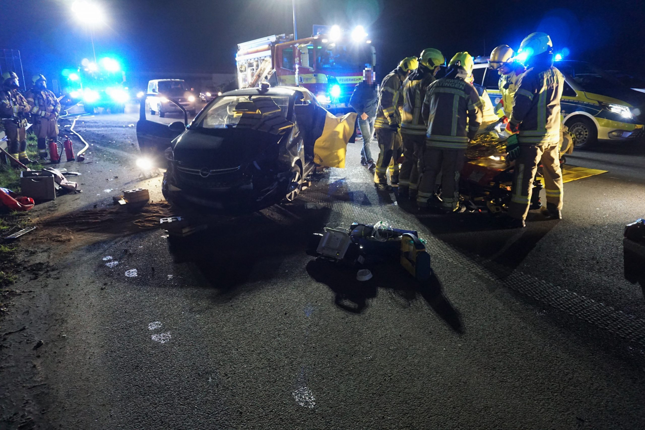 Ratingen: Verkehrsunfall auf Autobahn bei Ratingen 1 Buntes-NRW