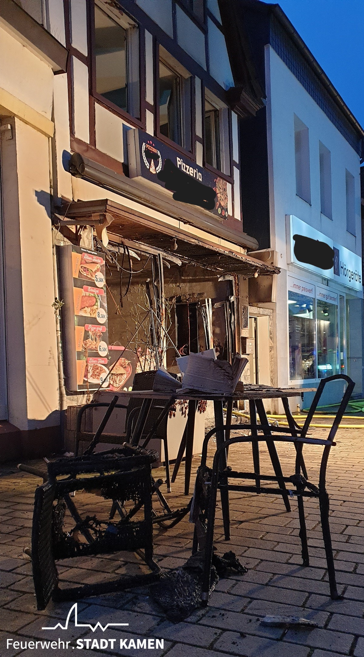 Kamen: Brennende Pizzeria in der Innenstadt 1 Aktuelle Nachrichten aus dem Ruhrgebiet