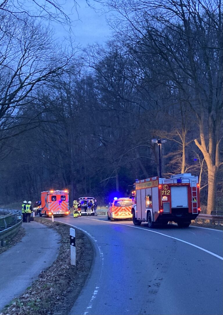 Motorradfahrer verstirbt nach Verkehrsunfall in Hattingen