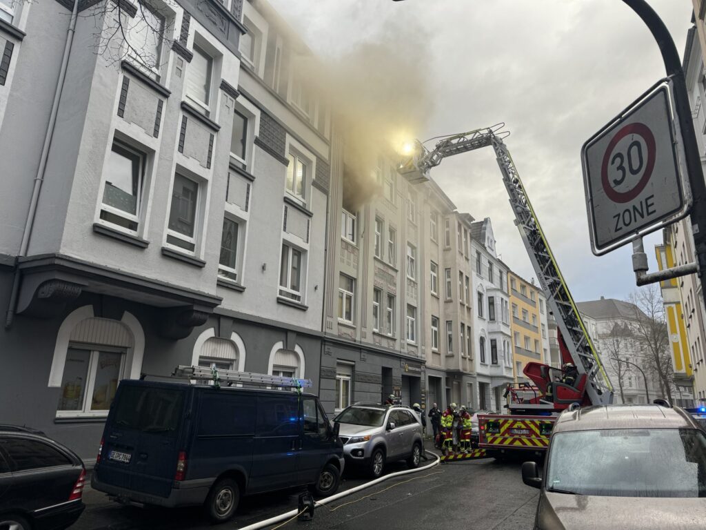 Dortmund: Feuer in Wohnhaus 1 Top News