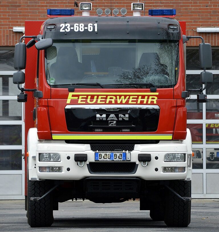 fire-truck-2291812_1280
