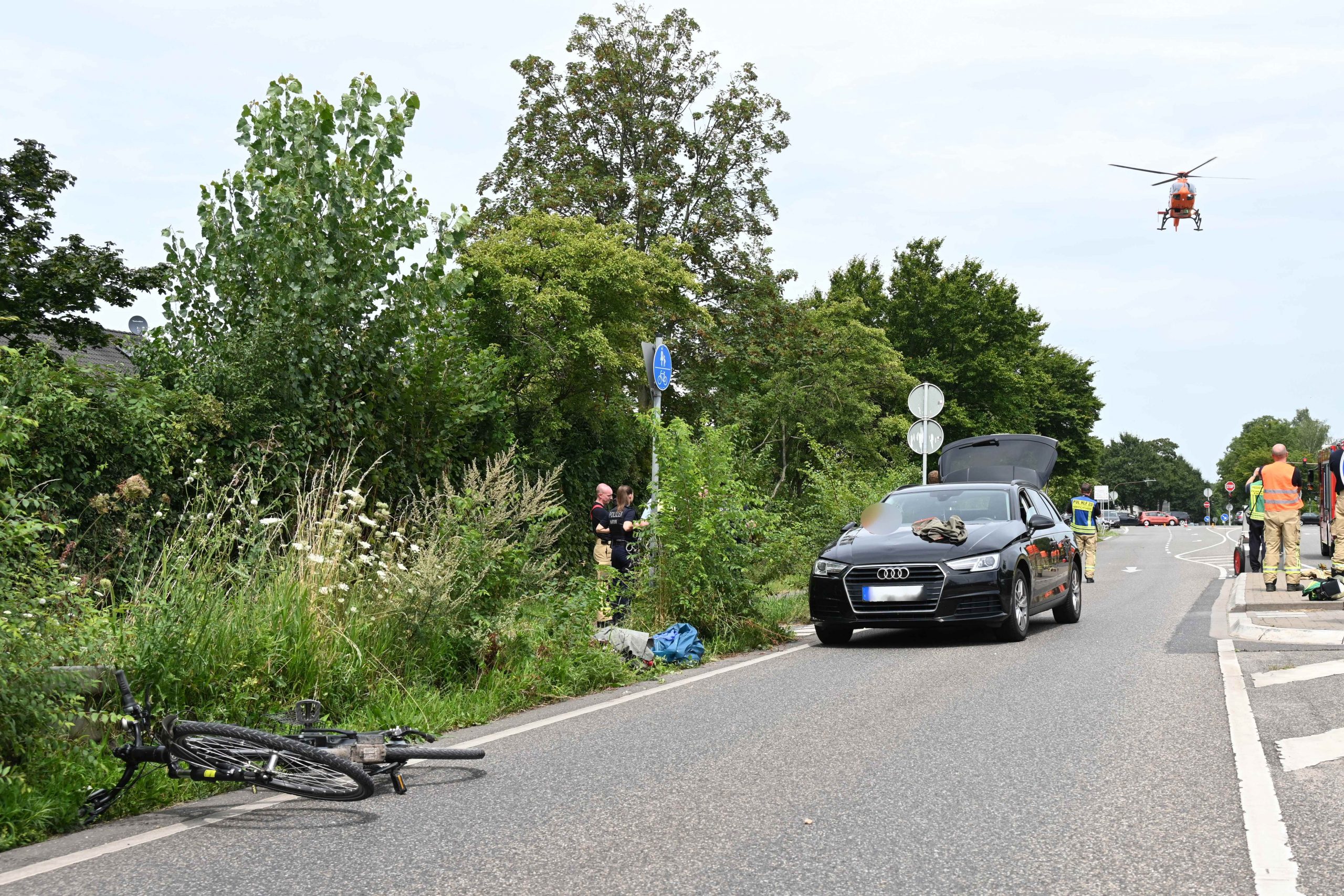 Pulheim: Radfahrer frontal von PKW erfasst! 1 Buntes-NRW