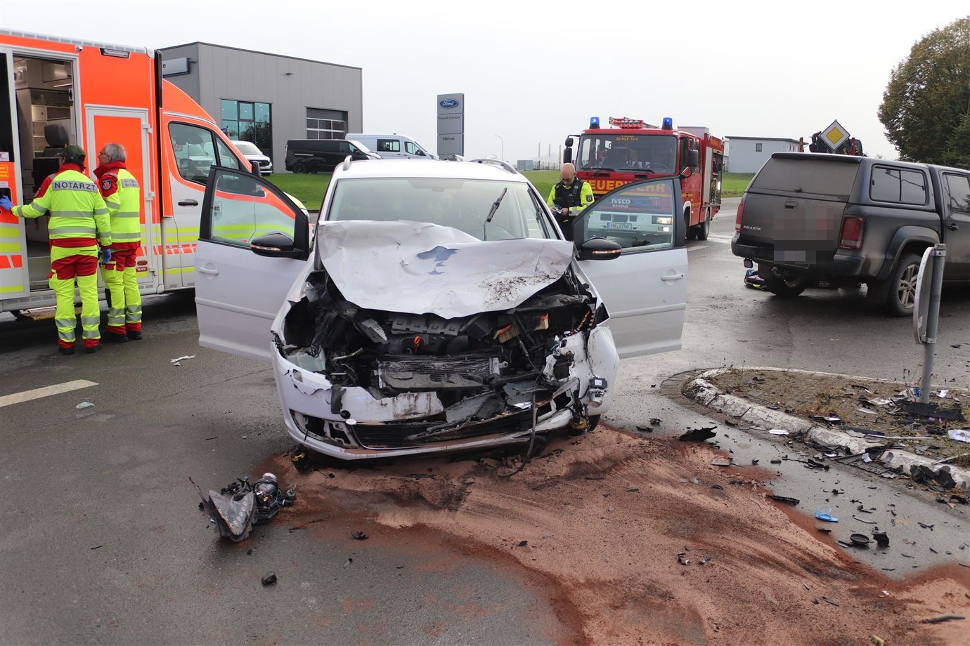 Bergheim: Drei Verletzte und erheblicher Sachschaden 1 Buntes-NRW