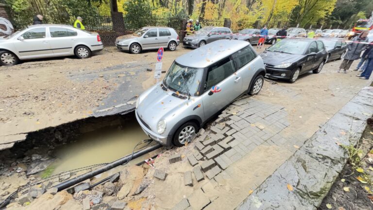 Dortmund: Wasserrohrbruch führt zu vollgelaufenen Kellern