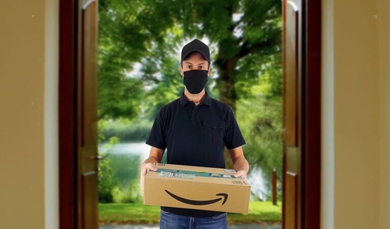Hagen: Postbote wird bei Paketübergabe ins Gesicht getreten