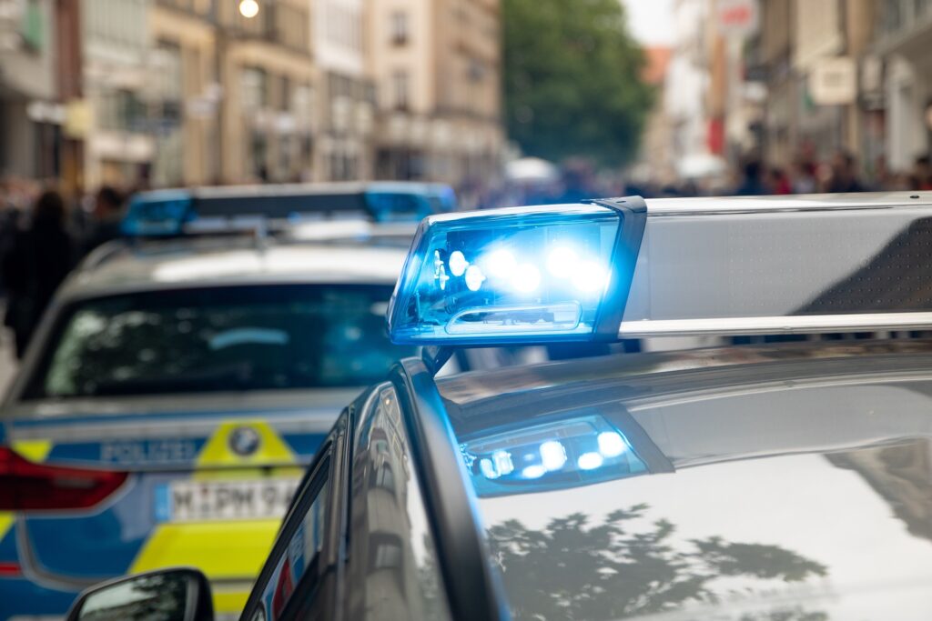 Ahlen: 37-Jähriger auf Discounter-Parkplatz in Ahlen angeschossen
