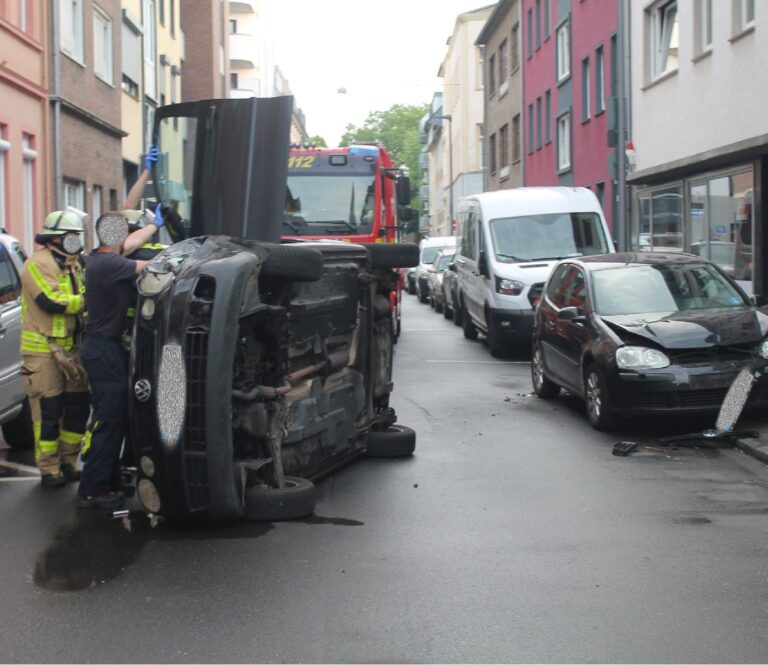 Krefeld: Alkoholisiert am Steuer