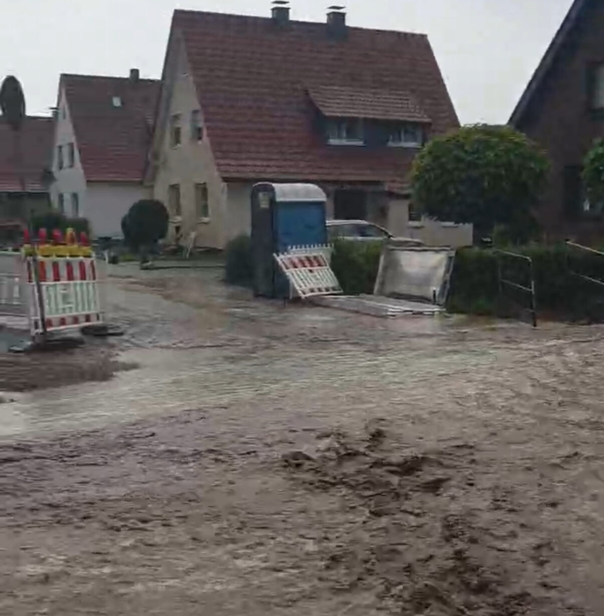 Unwetter über Lage 1 Unwetter über Lage