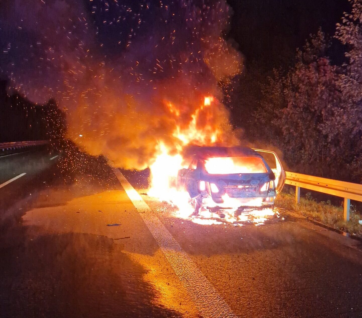Brand auf der A31 1 NRW-Kompakt