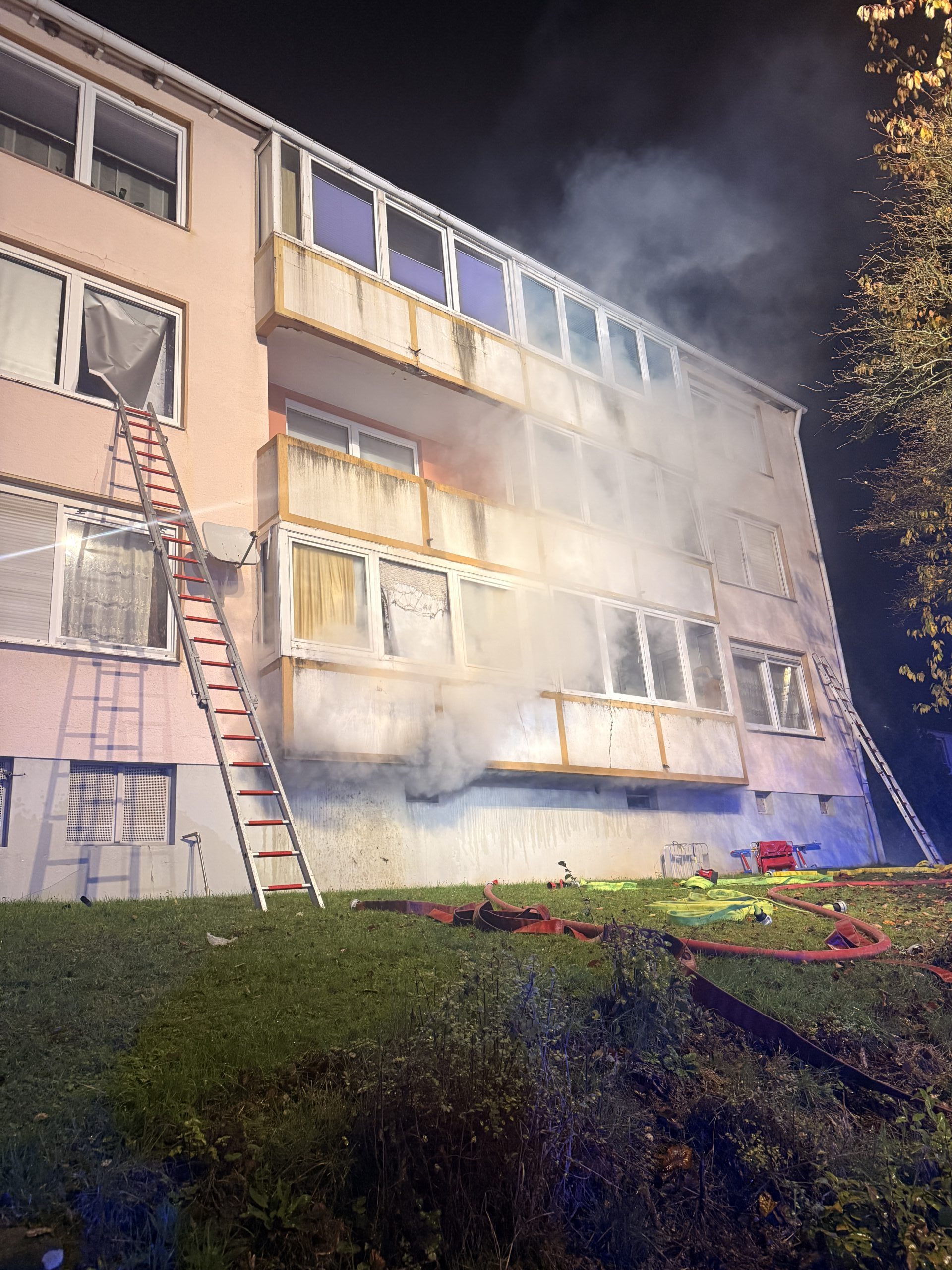 Kellerbrand in Detmold 1 NRW-Kompakt